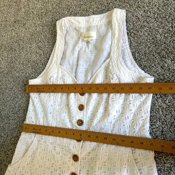Anthropologie Women's Size 12 Eyelet Sleeveless Button-Front Romper Dress Lined - Picture 9 of 10